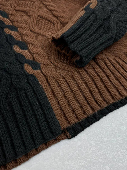 Pull Tricoté Bicolore à Col Haut